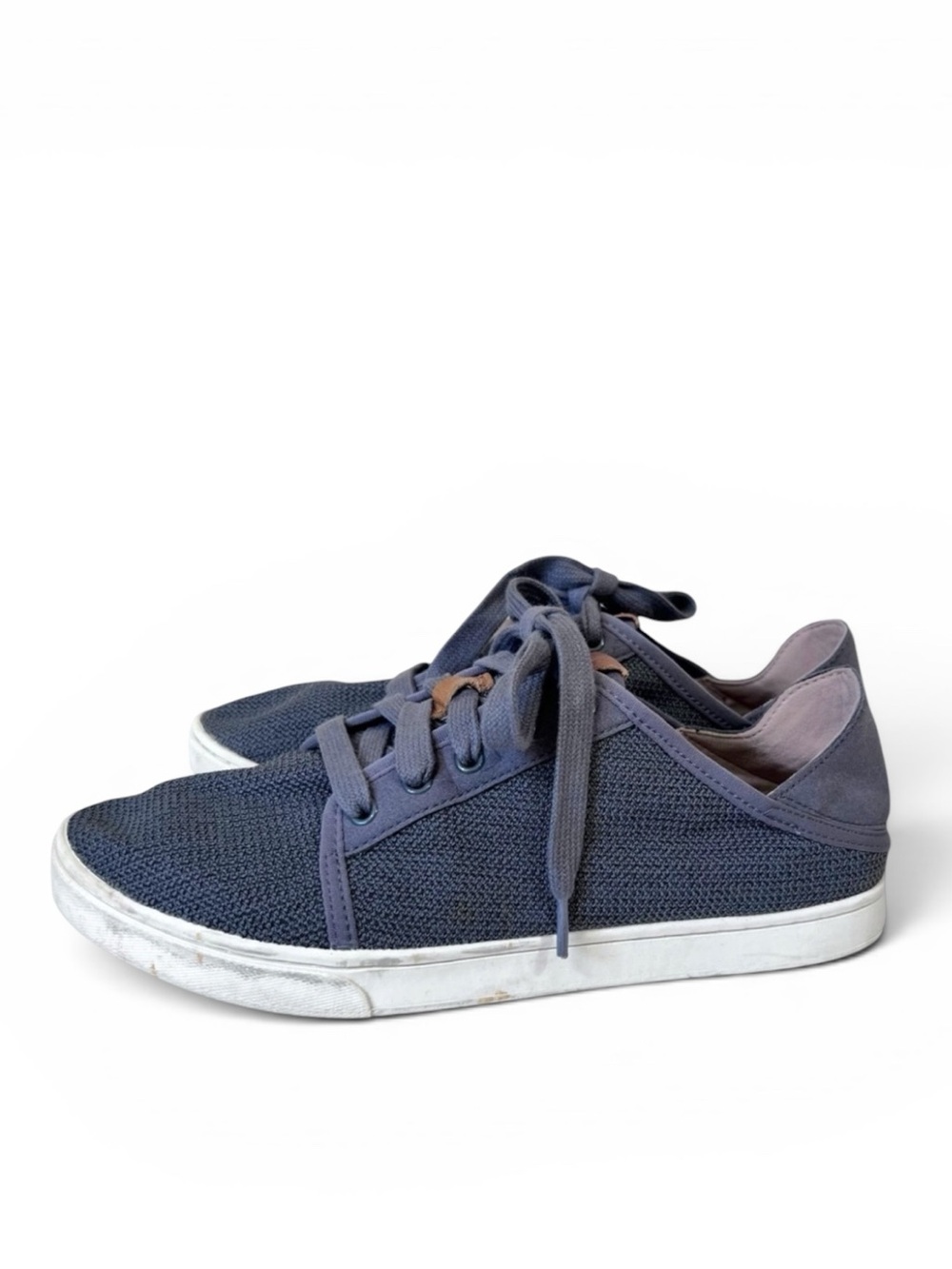 OluKai Pehuea Li Sneakers in Slate Gray
